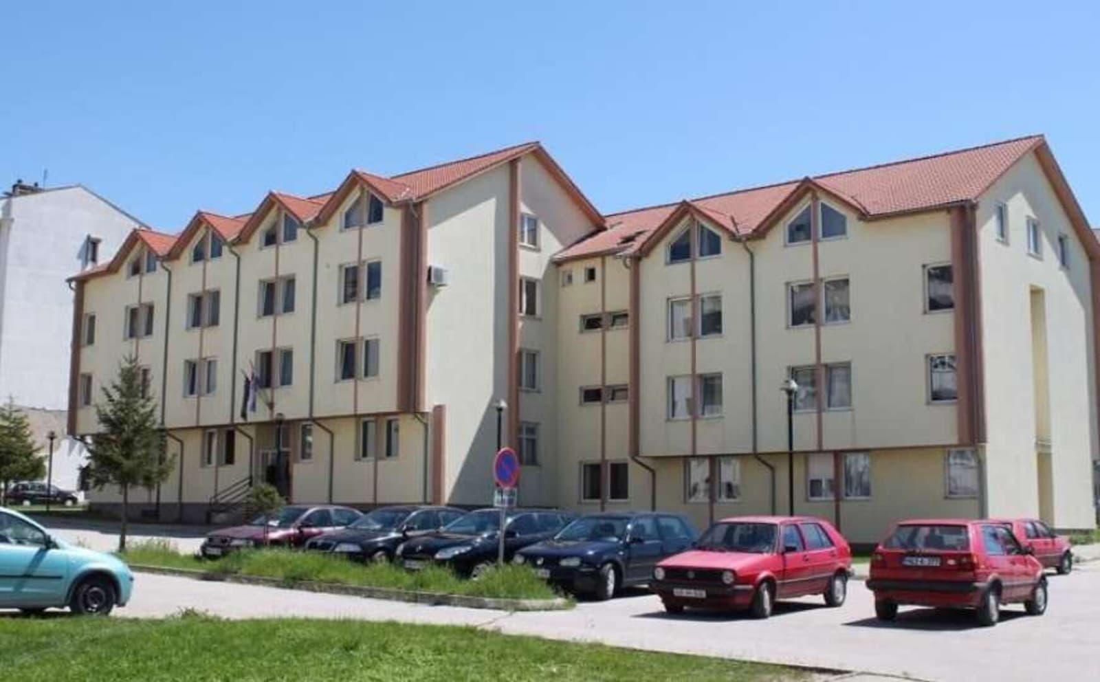 Ljekari i stomatolozi iz Kantona 10 najavili: U ponedjeljak svi kolektivno podnosimo otkaz - slika 1