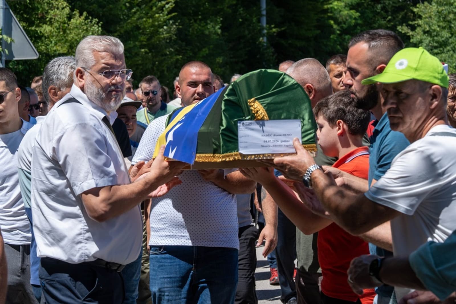 Obilježena 34. godišnjica zločina nad mještanima Tihovića, klanjanja dženaza Đemi Hadžiću - slika 1