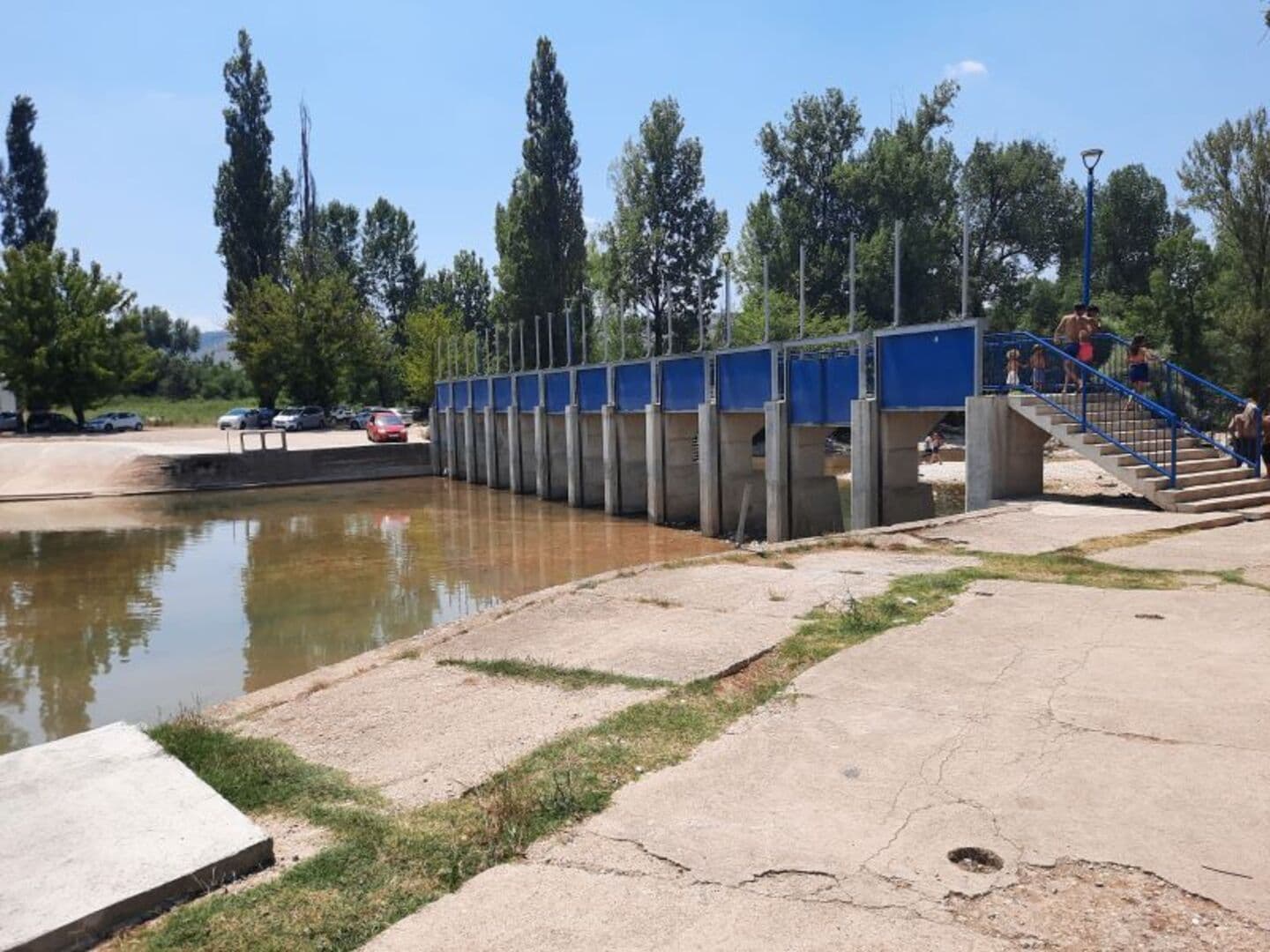 Bageri na Bunici i treće ljeto: Koliko još godina Mostarci moraju čekati obnovu omiljenog izletišta? - slika 1