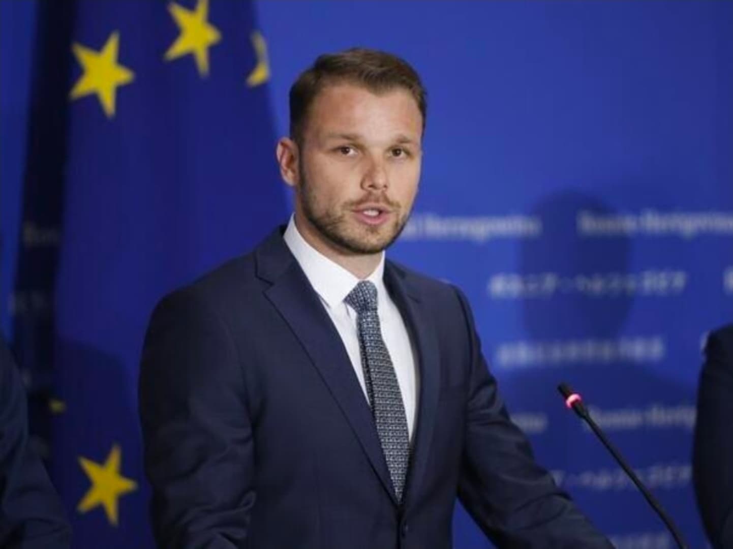 Draško Stanivuković odustao od kandidature, podržaće kandidate SDS-a - slika 1
