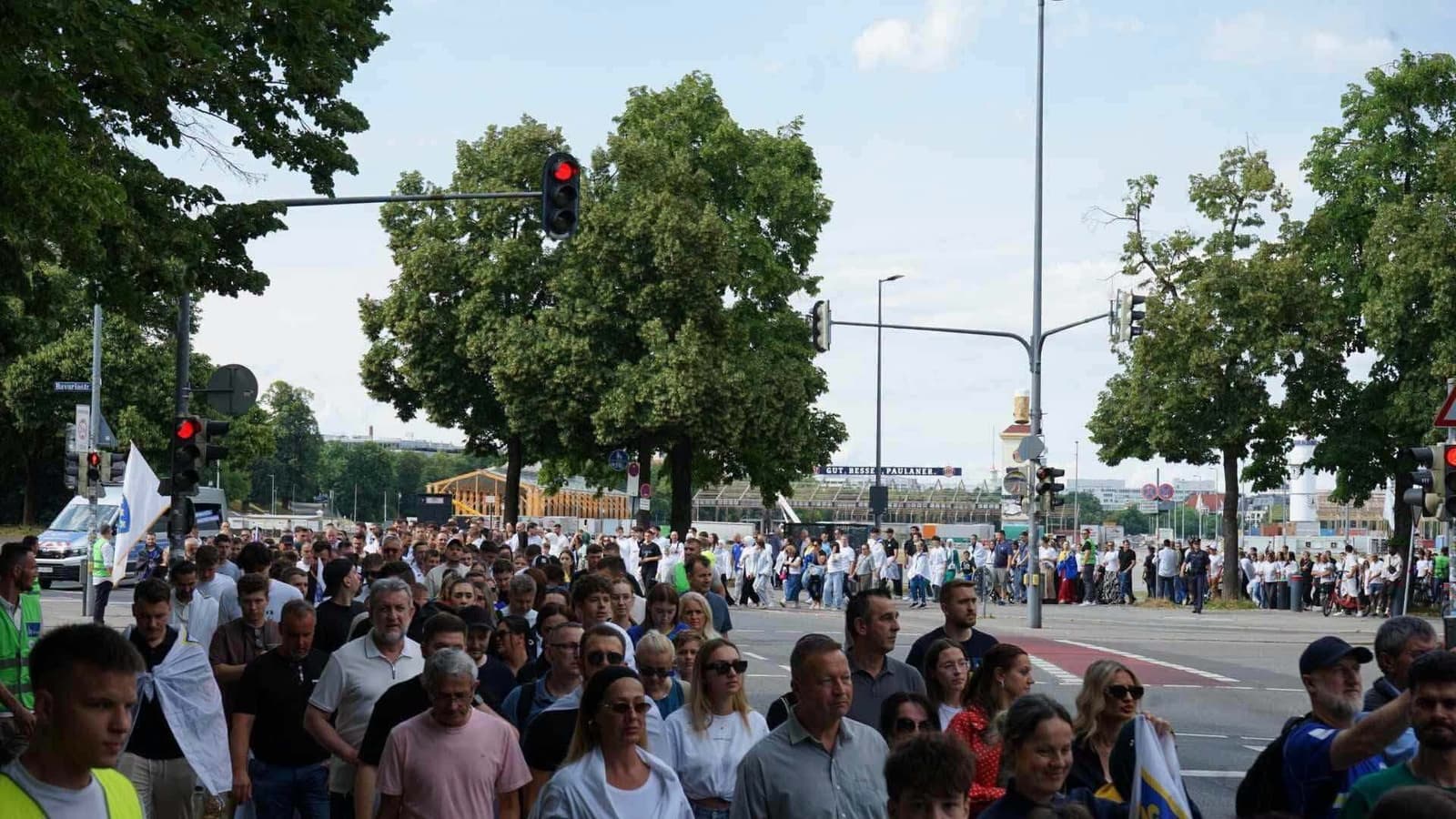 Salkić u Minhenu pozvao dijasporu na veći angažman i registraciju za izbore u BiH - slika 3