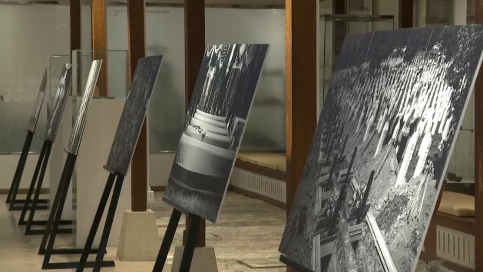"Potočarske sjene": Ne samo zbirka fotografija, već čin kulture sjećanja - slika 1