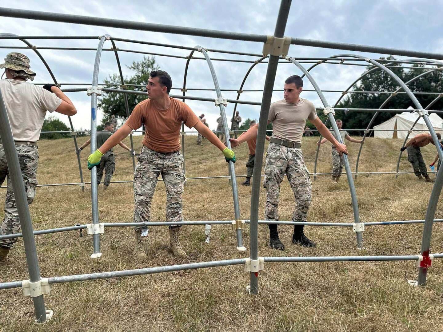 Helez: Oružane snage BiH pružaju punu podršku obilježavanju godišnjice genocida u Srebrenici - slika 1