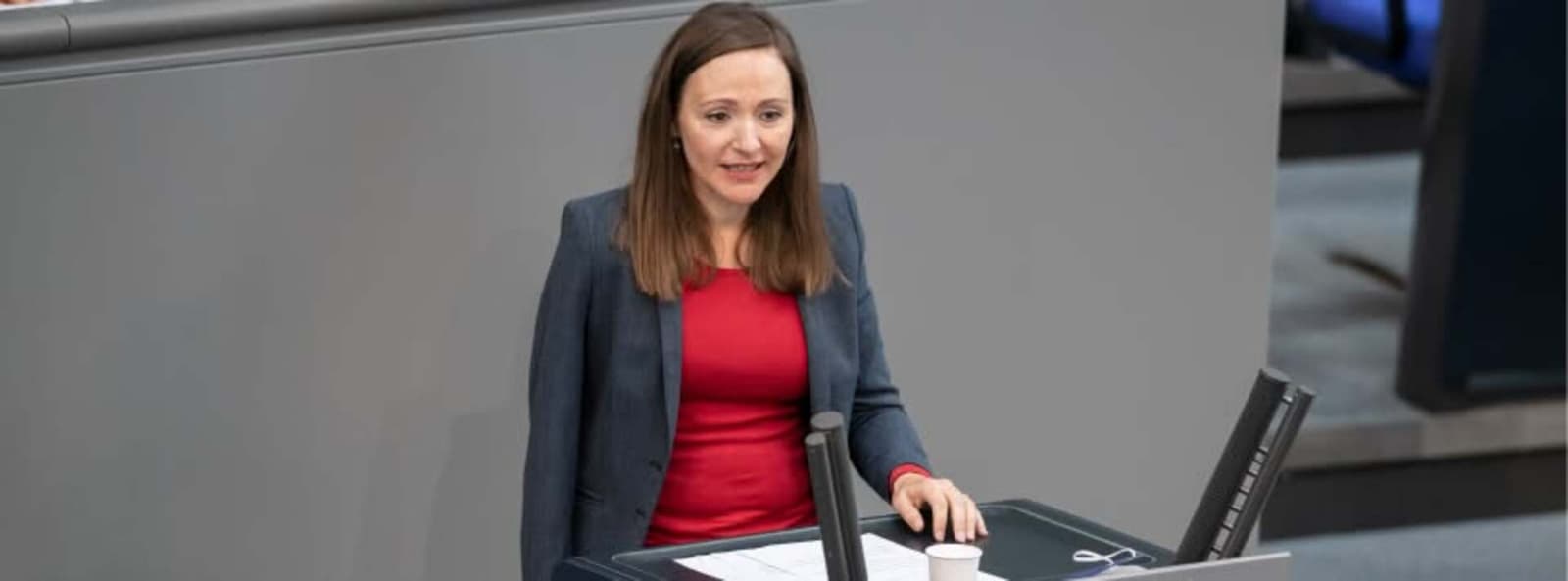 Potresna poruka Jasmine Hostert iz njemačkog Bundestaga: Genocid usred Evrope koji se ne smije zaboraviti - slika 1