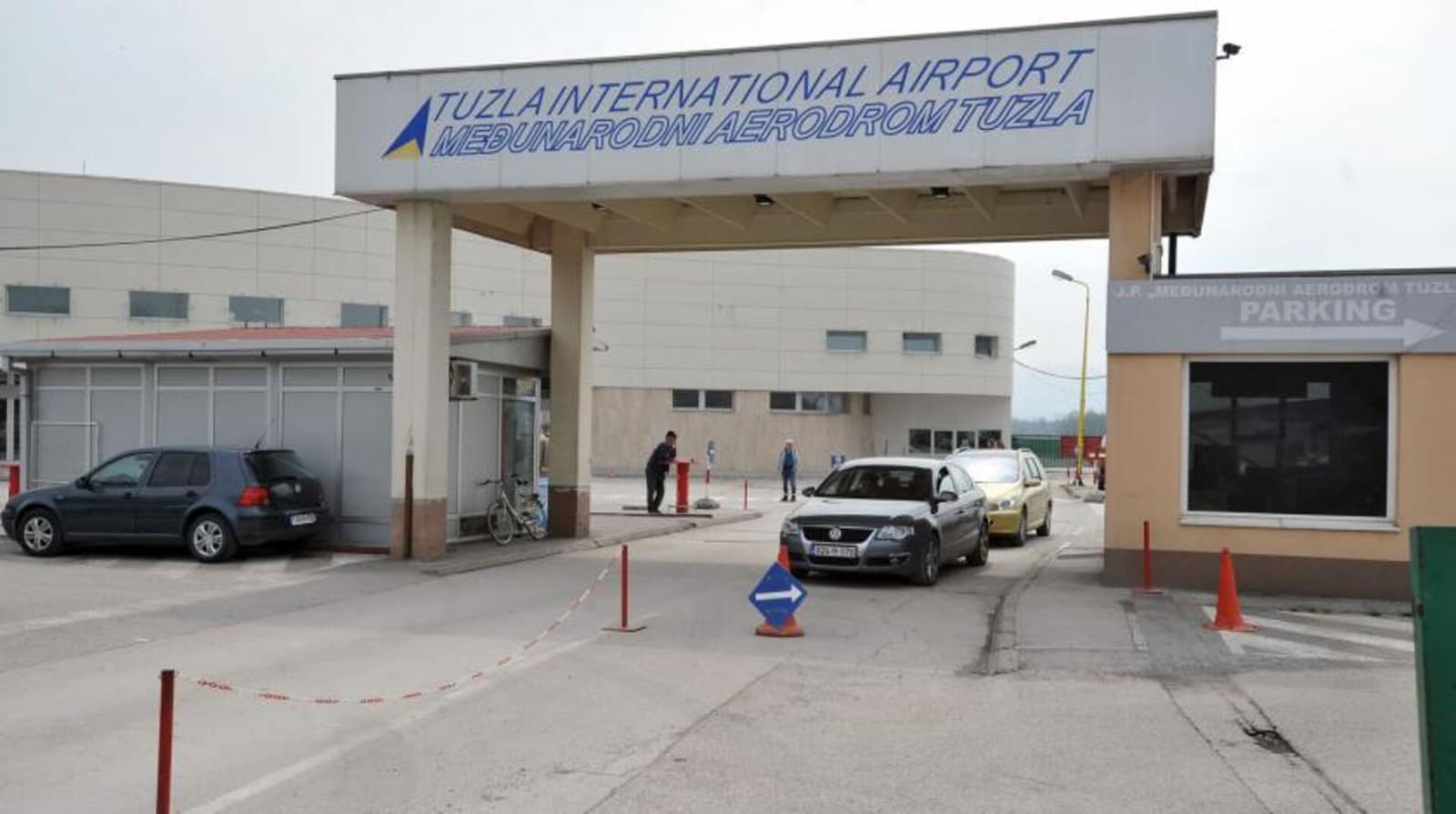 Historijski korak za tuzlanski aerodrom: Zvanično uspostavljena direktna aviolinija Tuzla – Cirih - slika 1