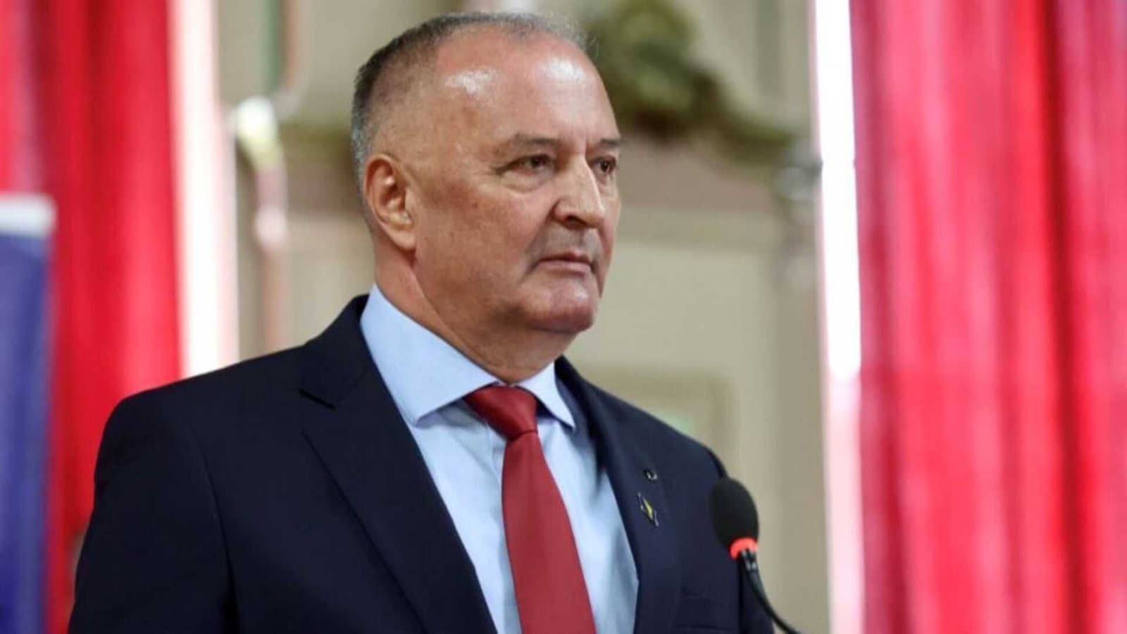 Helez: BiH mora jačati svoje odbrambene kapacitete - slika 1
