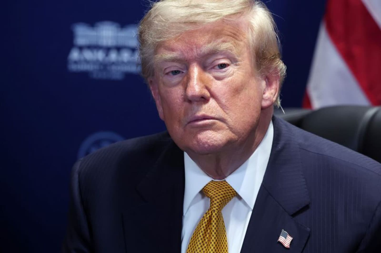 Trump zaprijetio novim napadima, Iran uzvratio: "Osvetit ćemo Hamneija" - slika 1