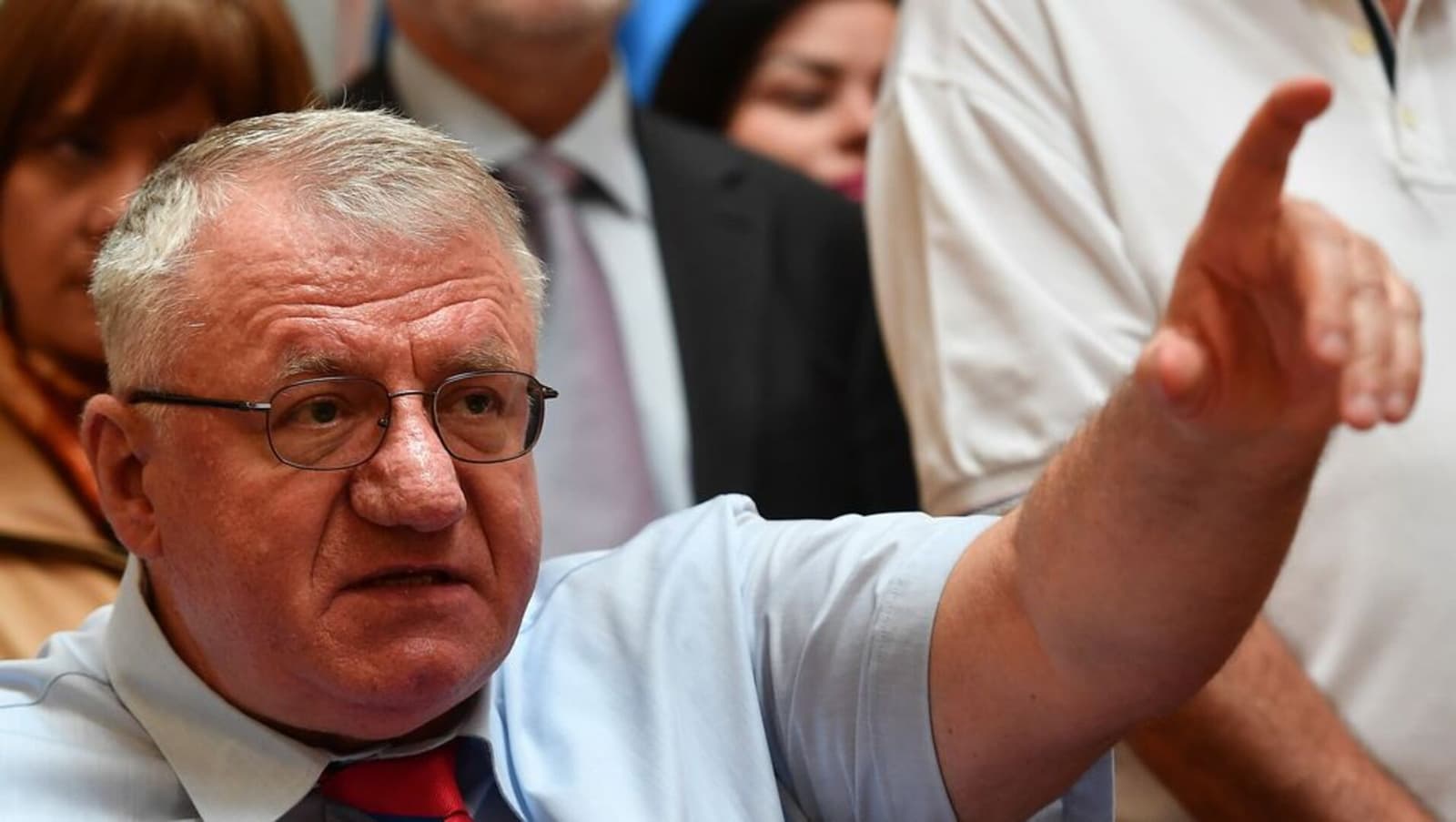 Šešelj: A ko je rekao da sam ja strijeljao ljude? - slika 1