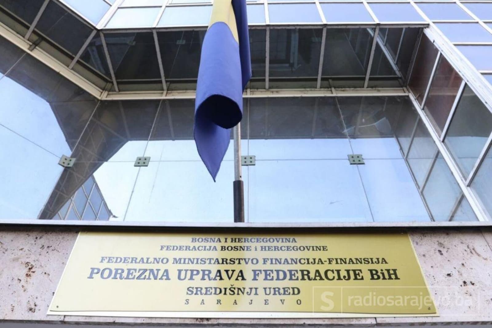 Porezna uprava FBiH kontrolisala ugostitelje i trgovce širom FBiH, kazne 360.200 KM - slika 1