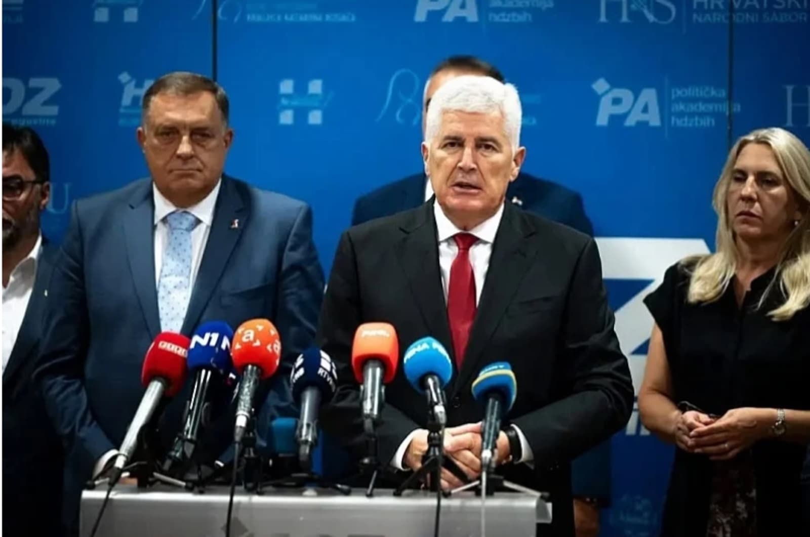 Dodik i Čović više ne vode samo paralelne politike, sada guraju isti opasan narativ - slika 1