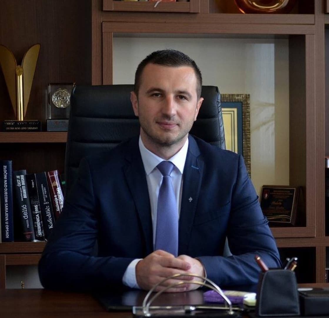 Efendić prozvao Čovića: Nigdje na svijetu nema takve segregacije - slika 1