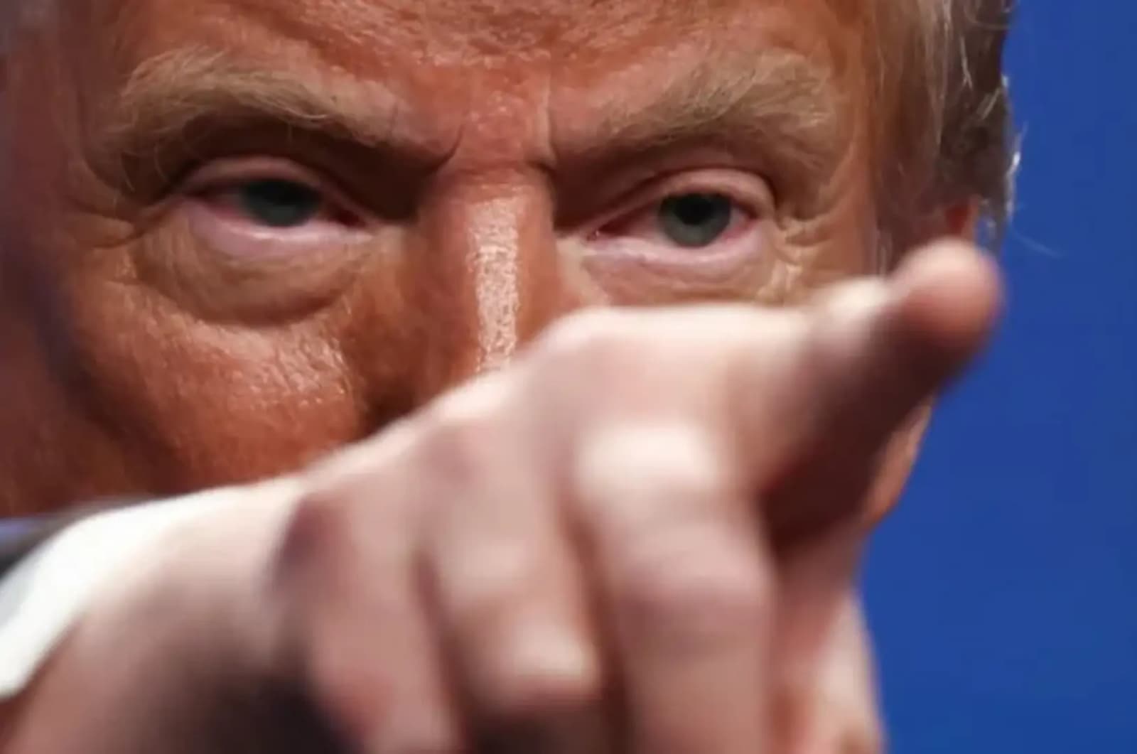 Trump: Snažno smo udarili Iran u čast poginulih američkih vojnika - slika 1