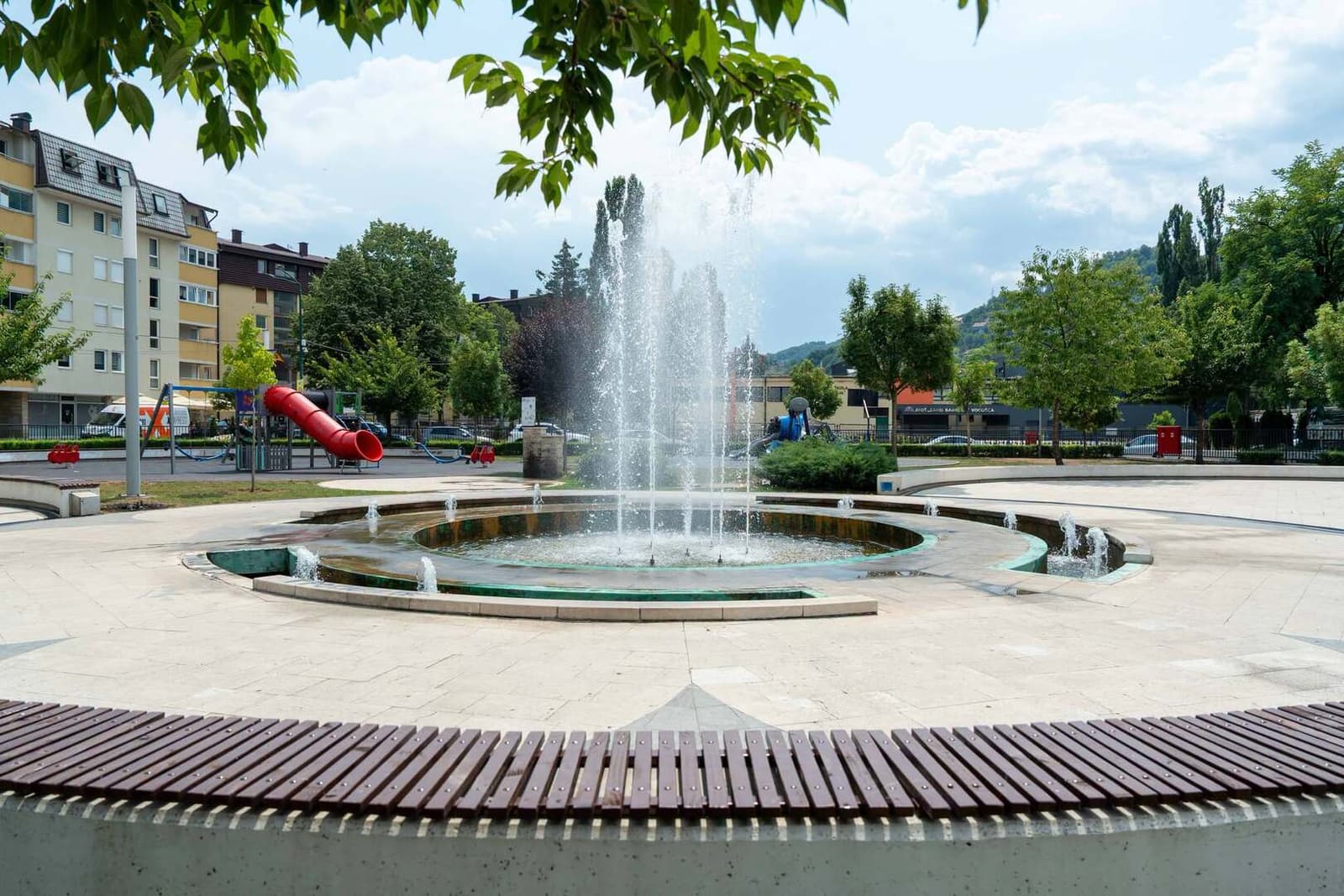 U Vogošći u toku sanacija i rekonstrukcija dječijih i sportskih igrališta - slika 1