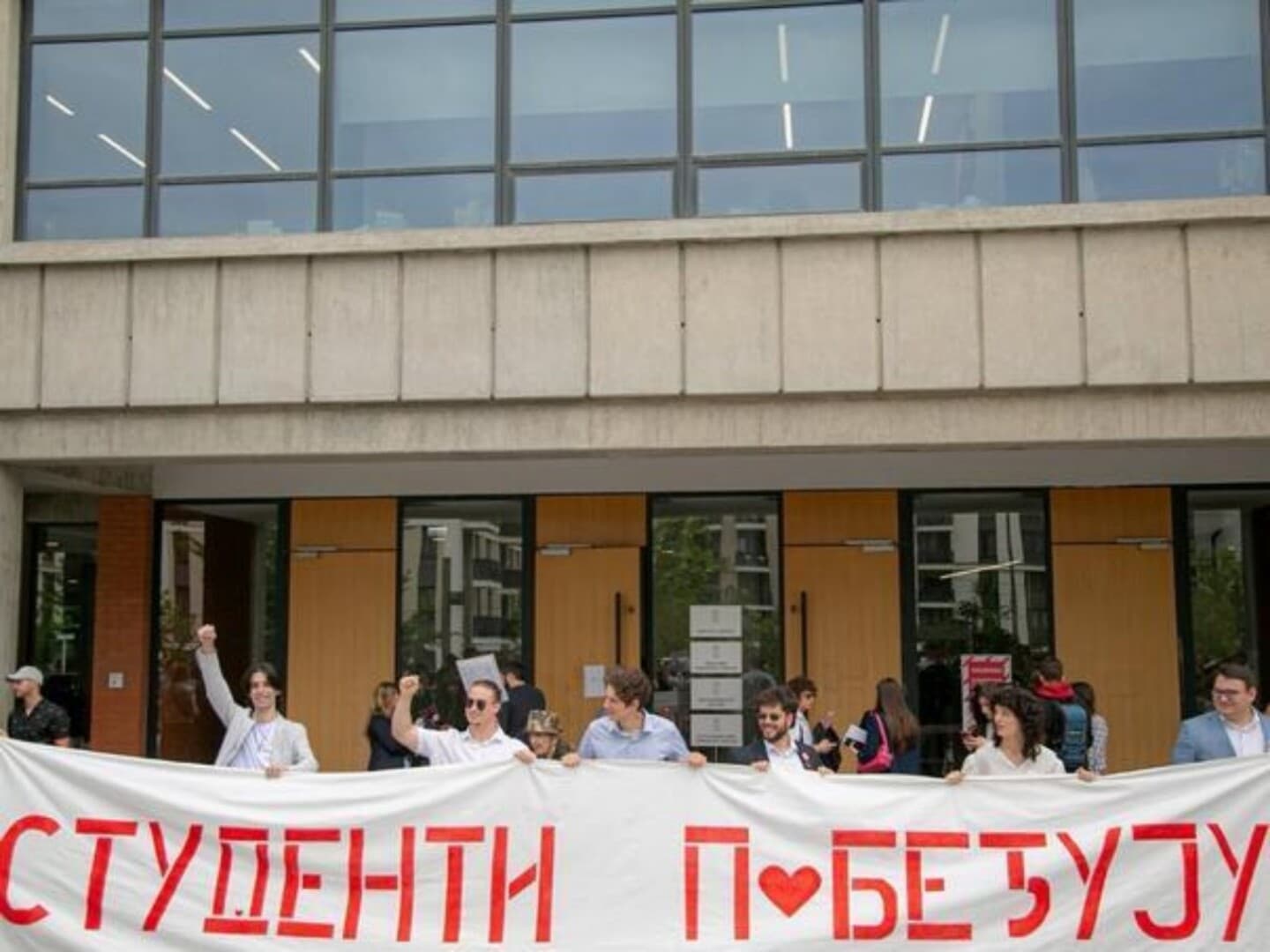Studentska lista u Srbiji mogla bi imati čak 40 posto podrške birača - slika 1