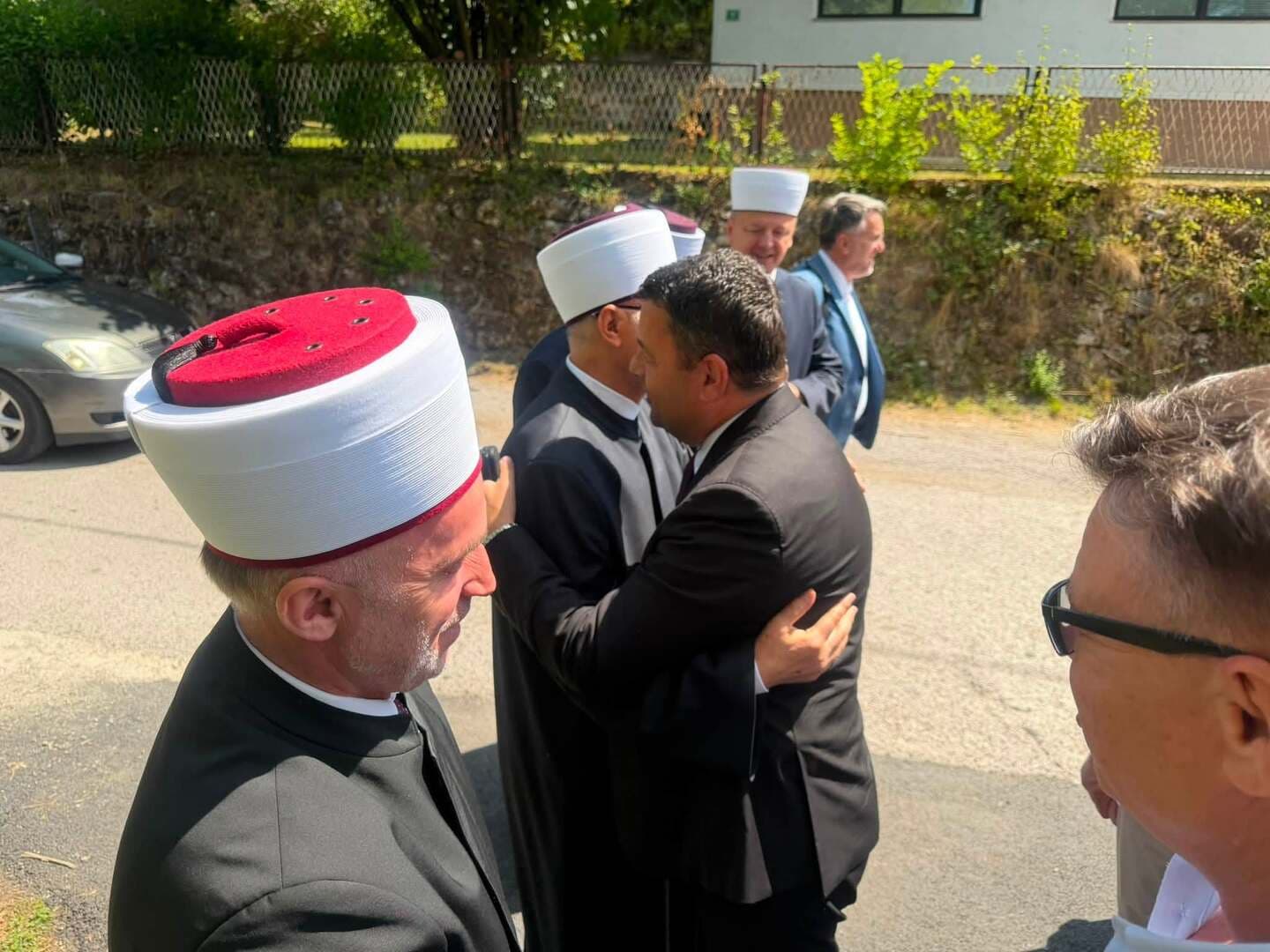 Nakon 84 godine od rušenja: Otvorena obnovljena Stara otočka džamija u Ripaču kod Bihaća - slika 1