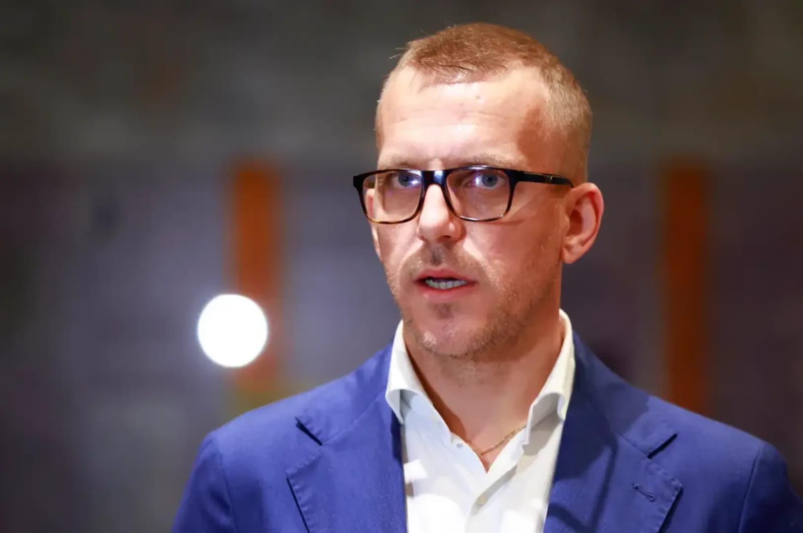 Slovenski poslanik firmu s dugovima prepisao na Roka Snežiča, pa joj promijenio djelatnost u uzgoj deva - slika 1