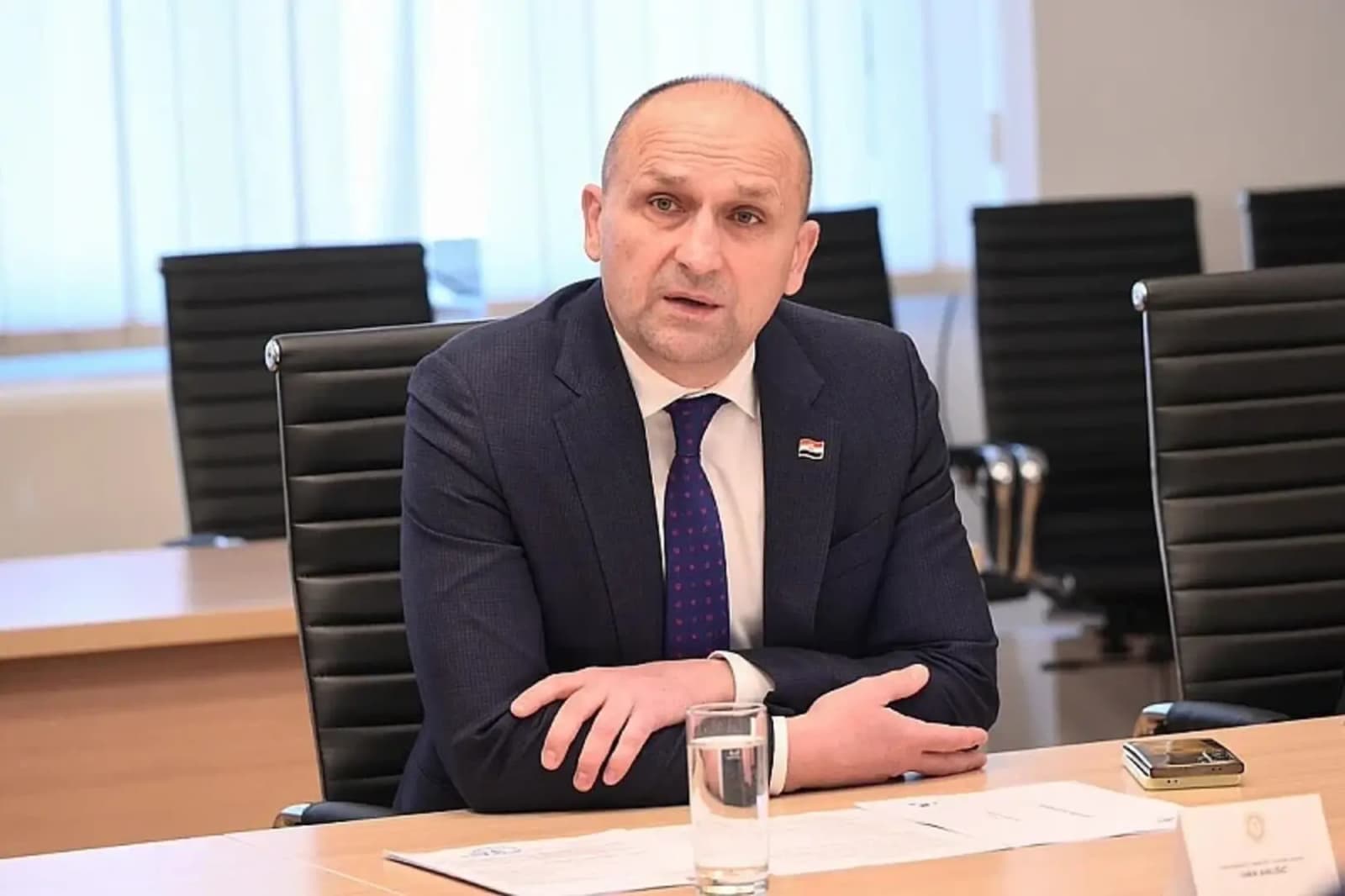 Ministarstvo odbrane Hrvatske odustalo od nabavke madraca za vojsku kada su saznali da dolaze iz Srbije - slika 1