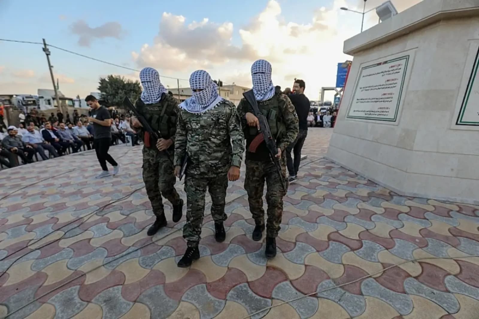 Hamas pristao na potpuno razoružanje, Trump najavio povlačenje Izraela iz Gaze - slika 1