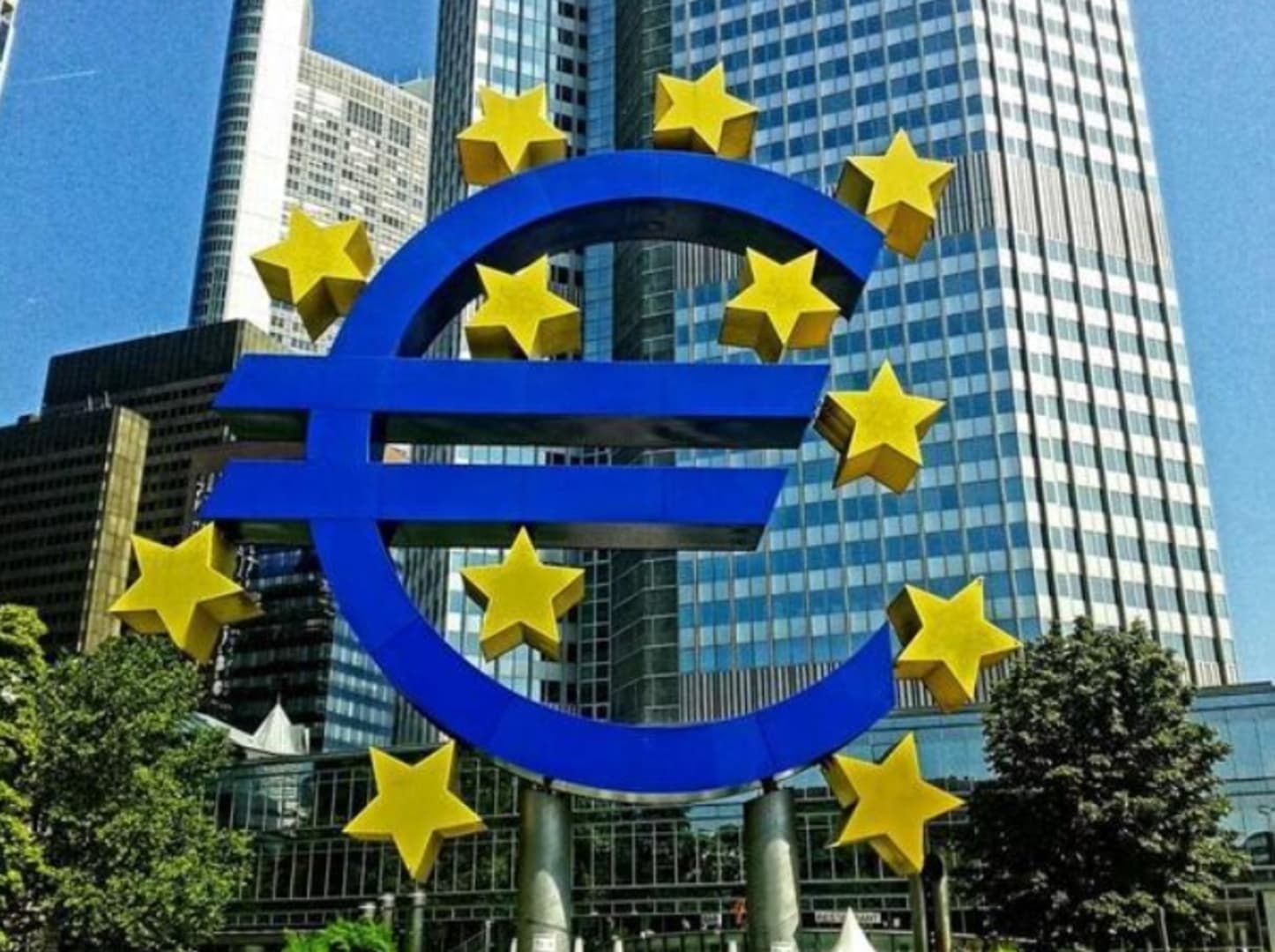 Požari, suše i uništavanje prirode: ECB strahuje za stabilnost ekonomije - slika 1