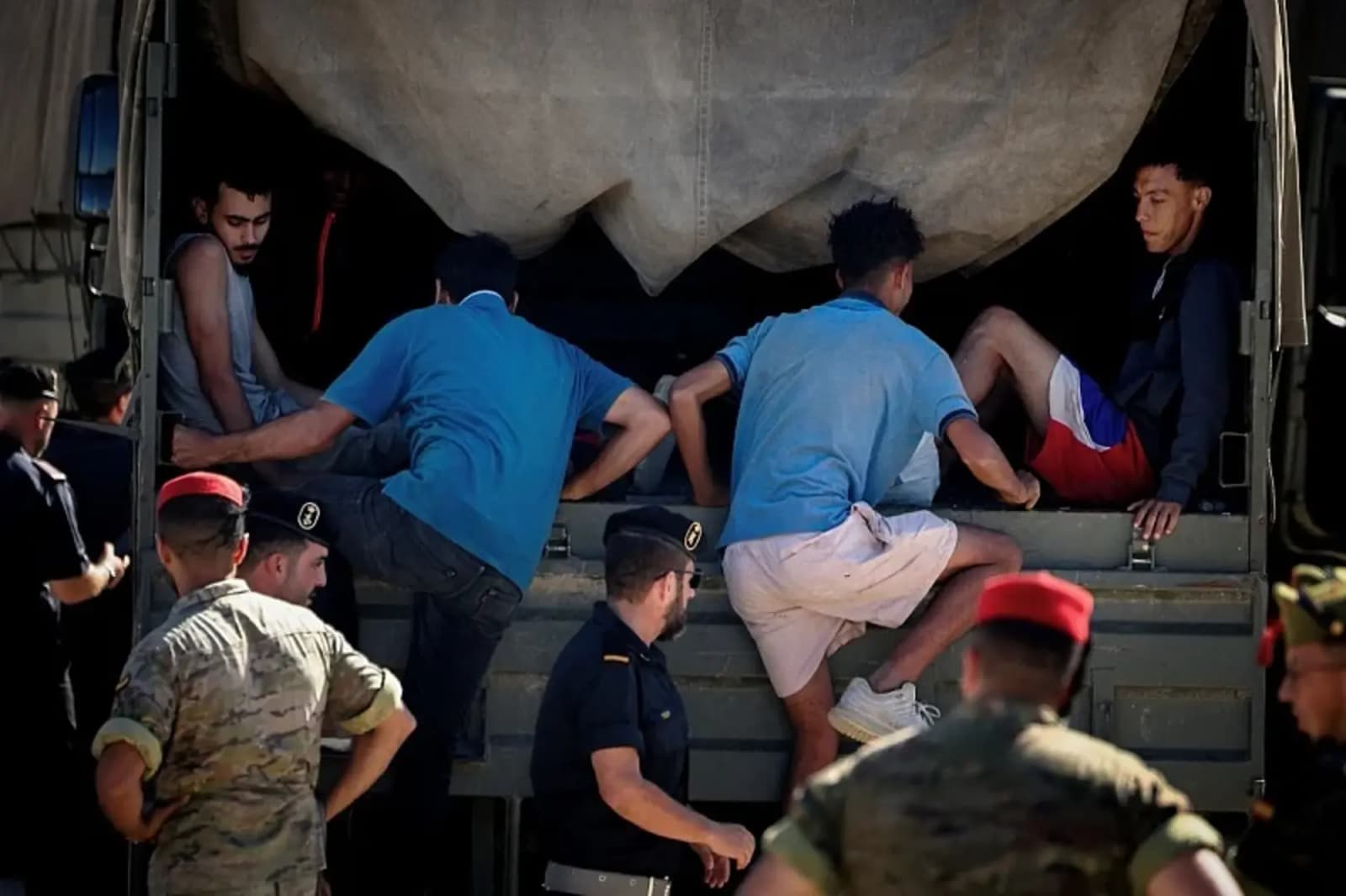 "Maroko organizovao upad 60.000 migranata u Ceutu, riječ je o osveti" - slika 1