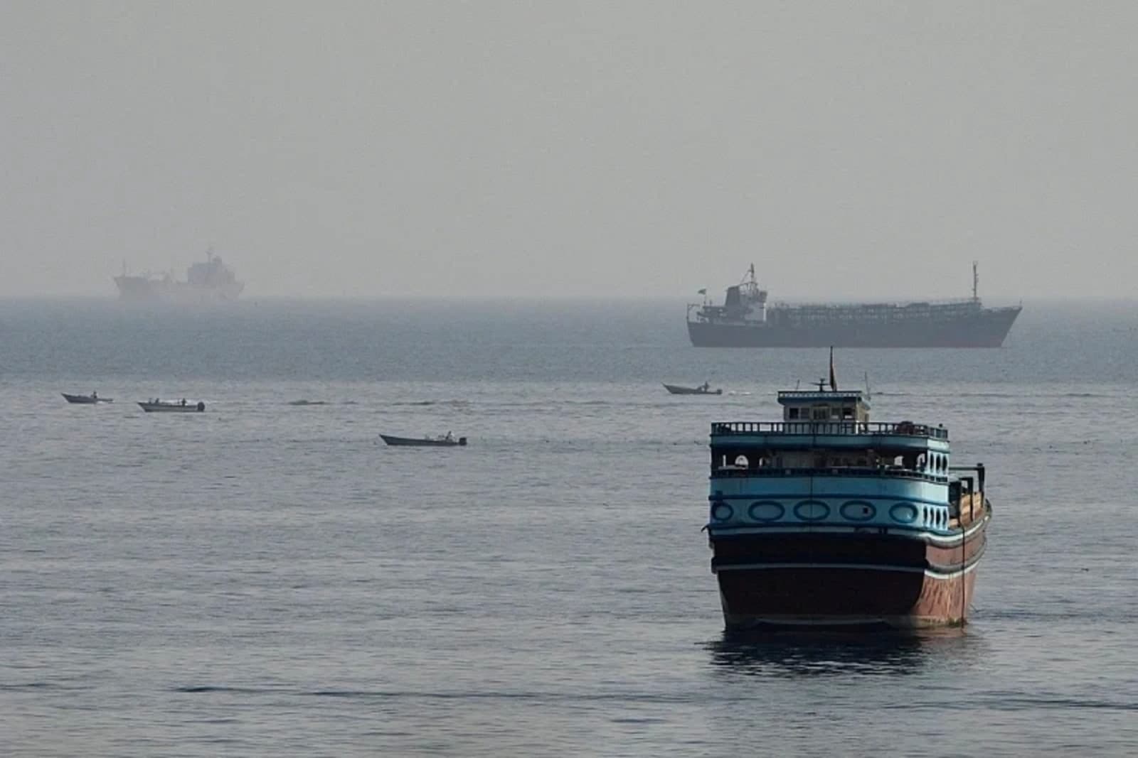 Iran i Oman blizu dogovora o otvaranju Hormuškog moreuza - slika 1
