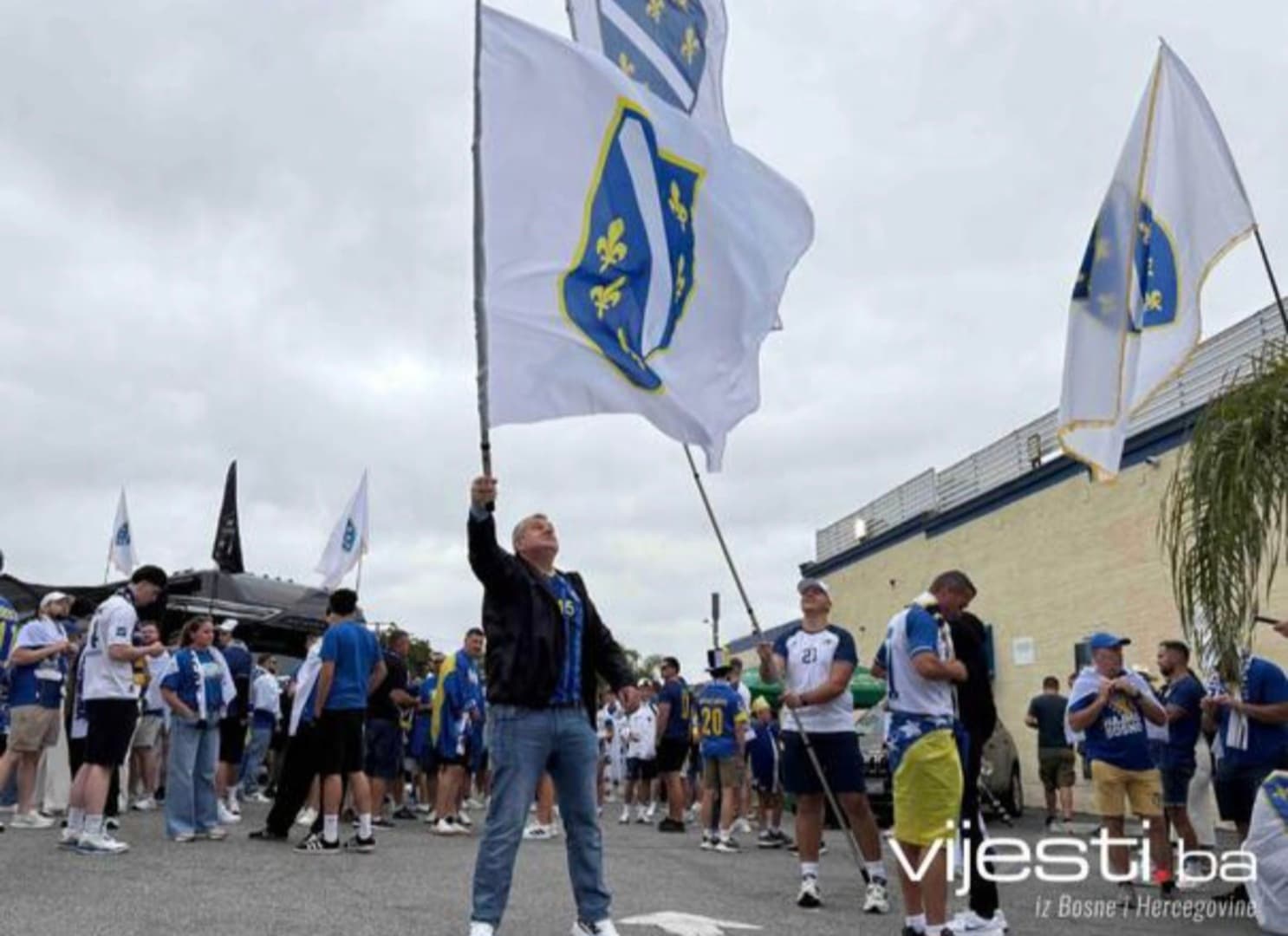 U Prijedoru kažnjen muškarac zbog zastave RBiH - slika 1