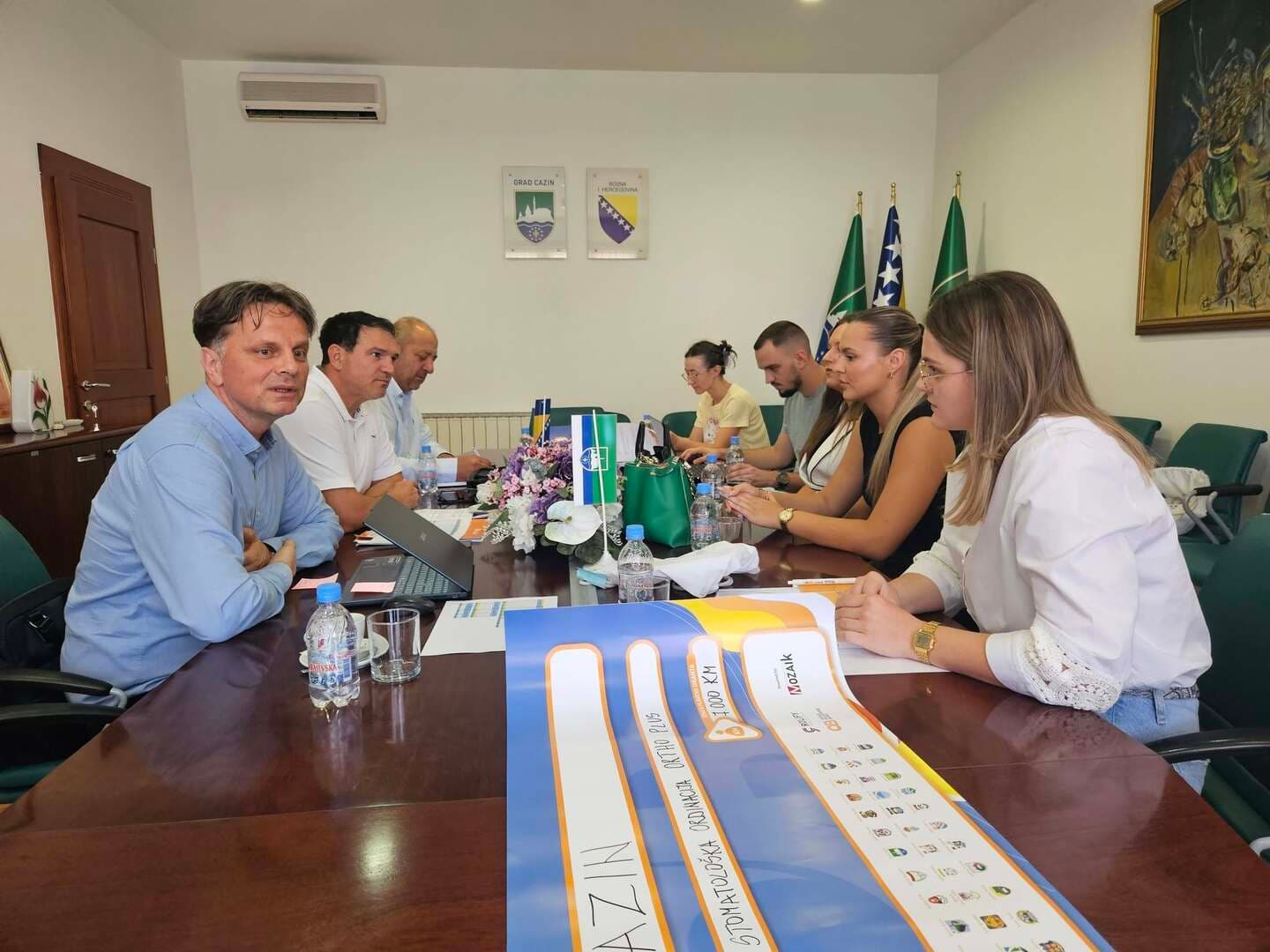 Grad Cazin i Fondacija Mozaik podržali dva nova mikrobiznisa mladih - slika 1
