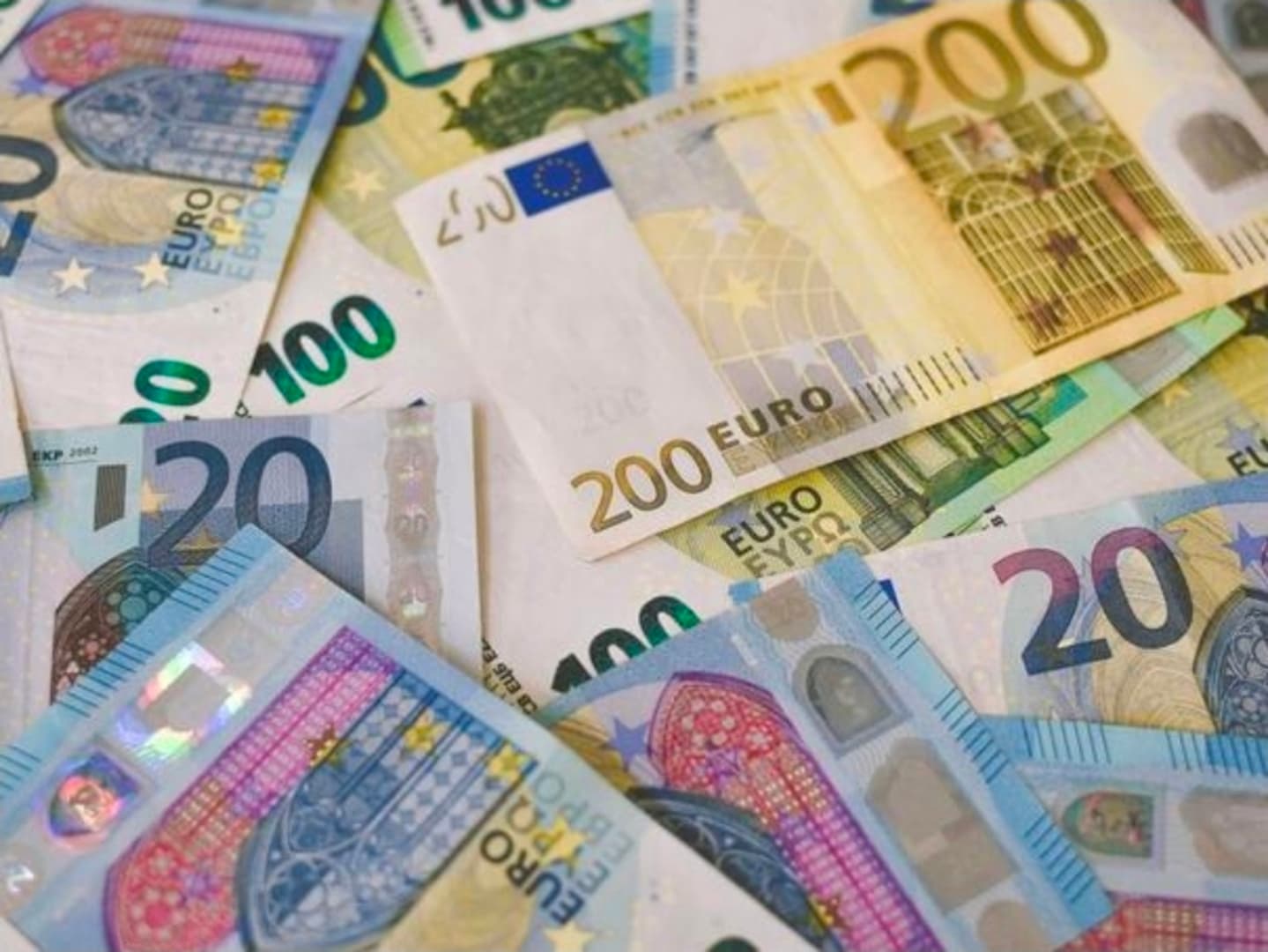 Šta će značiti članstvo BiH u SEPA? Troškovi slanja novca dosta manji - slika 1