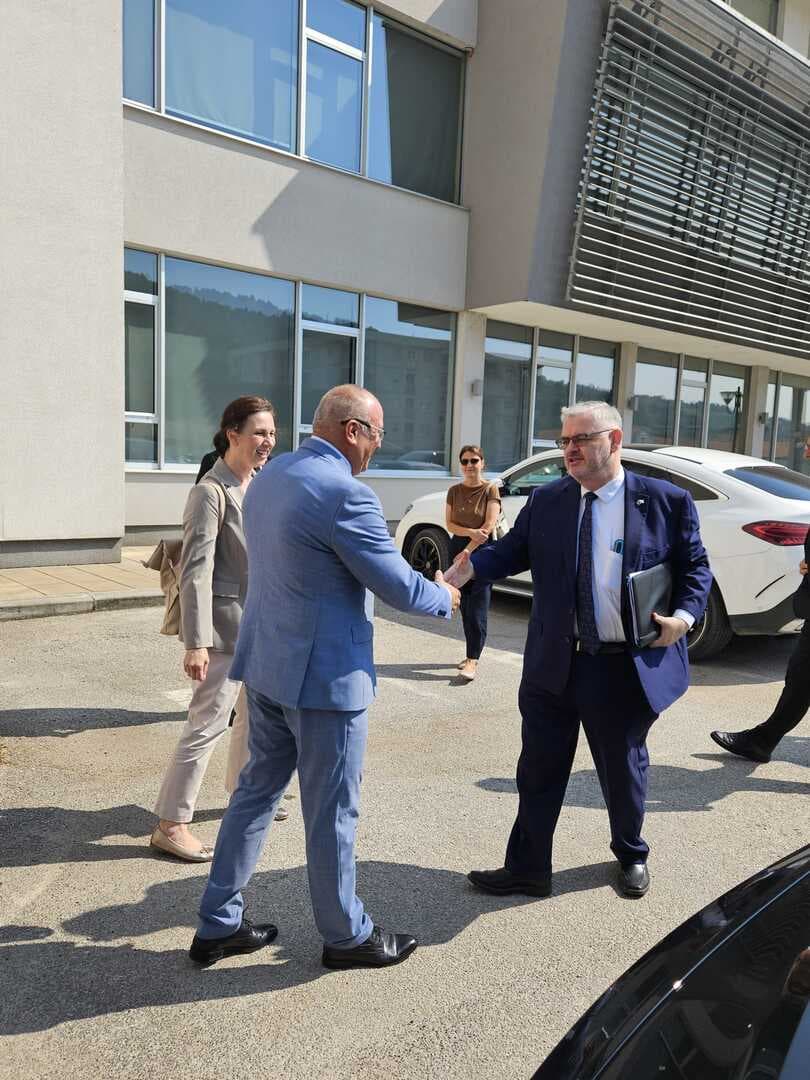 Crishock: Dijaspora BiH može biti snažan resurs za ekonomski razvoj i nove investicije - slika 1