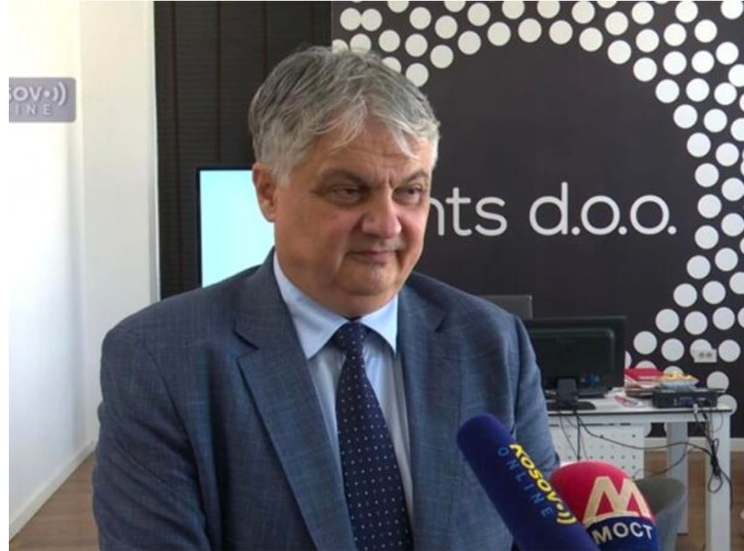 Direktoru "Telekoma Srbije" Vladimiru Lučiću zabranjen ulazak na Kosovo - slika 1