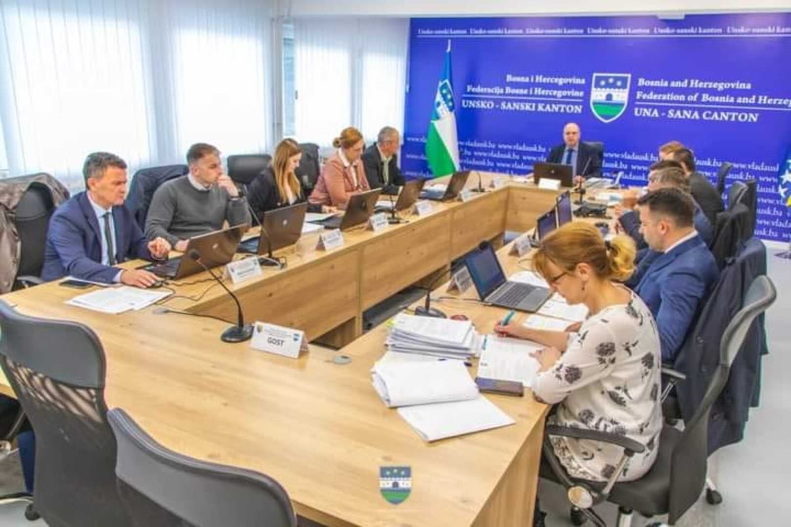Vlada USK usmjerava više od 10 miliona KM u infrastrukturu, privredu i podršku građanima - slika 1