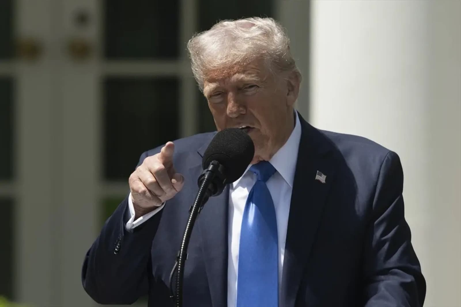 Trump izgubio prednost republikanaca čak i na pitanjima ekonomije i nacionalne sigurnosti - slika 1