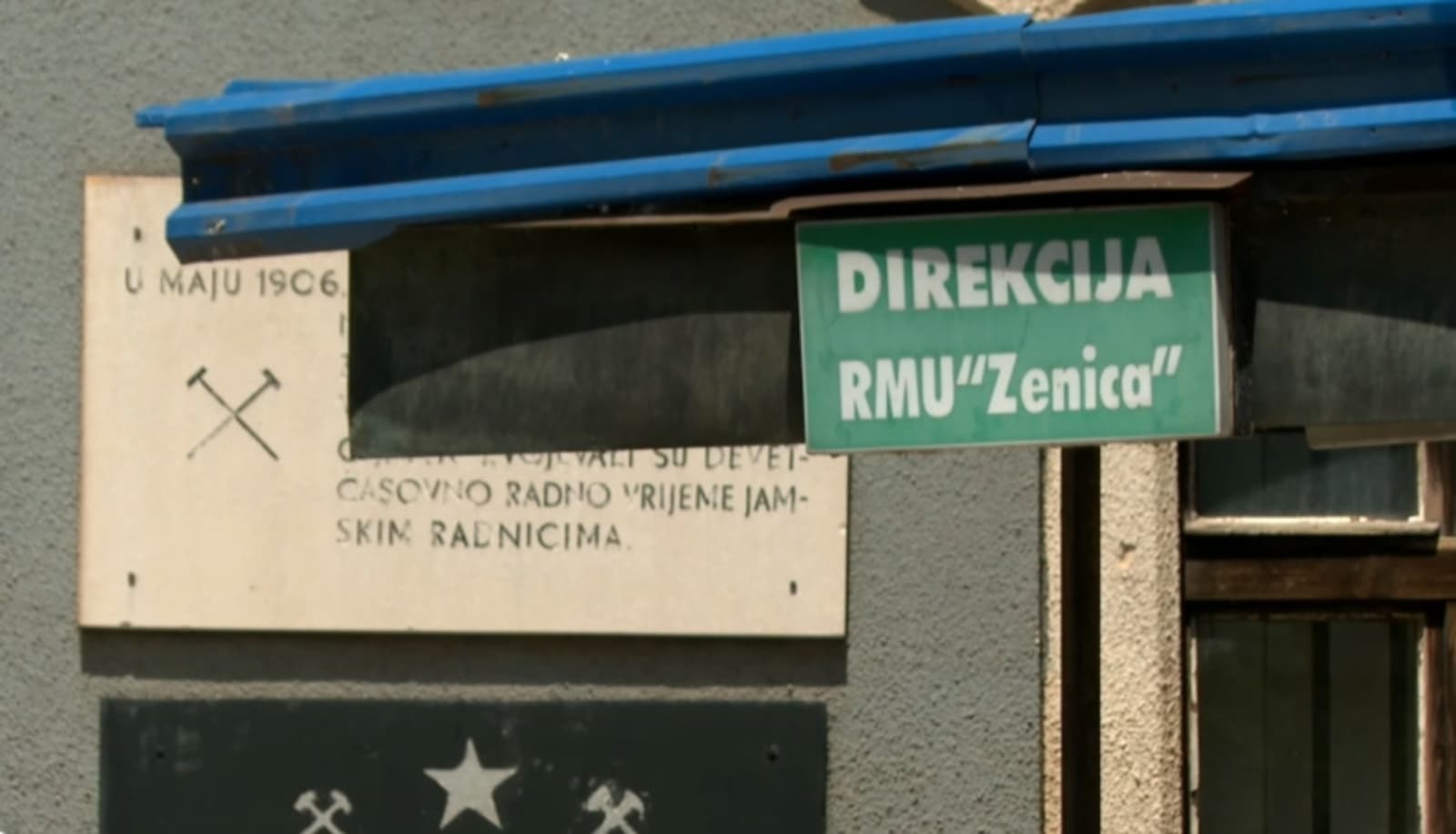 Zenički rudari i dalje u jami: Danas kreće radikalizacija protesta, silaze i predstavnici sindikata - slika 1