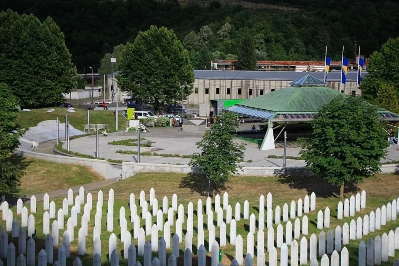 MC Srebrenica traži odgovore od Tužilaštva u Bijeljini: Zašto se saslušava 26 osoba kada postoji dokumentacija? - slika 1