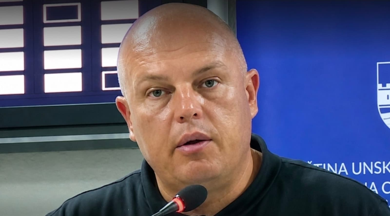 Ružnić poručio da neće predati Vladu bez sudske odluke - slika 1