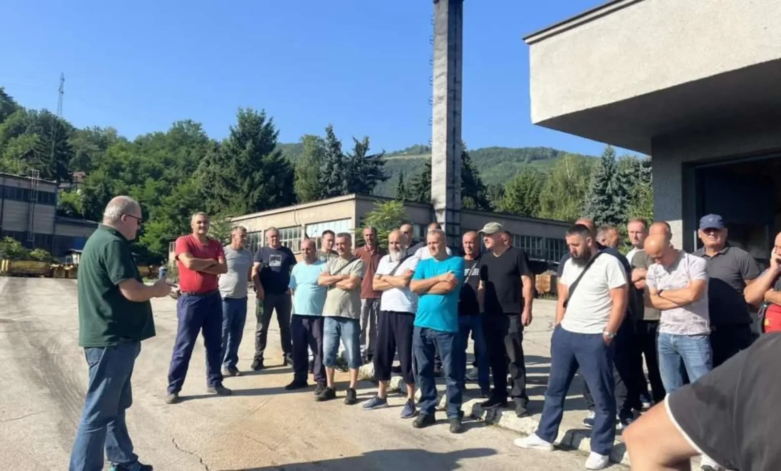 Zenički rudari sedmu noć prenoćili u jami Raspotočje - slika 1