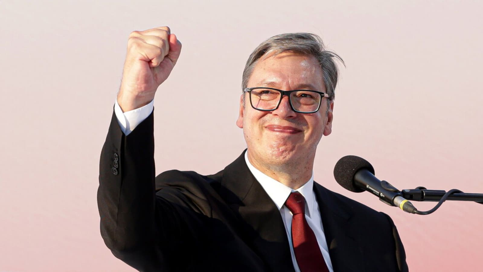 Vučić ponovo udario na Crnogorce, stigao mu odgovor iz Podgorice: "Ne želi da razumije" - slika 1