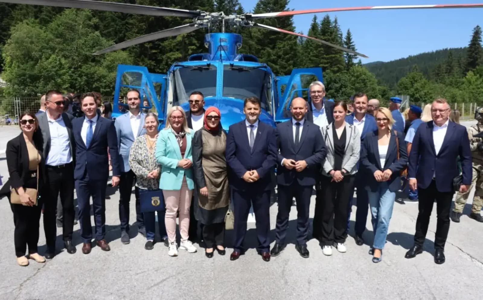 Prateći troškovi nabavke helikoptera MUP-a KS: Za obuku pilota u Crnoj Gori preko dva miliona KM; izgradnja hangara, koji je već trebao biti završen, nije ni počela - slika 1