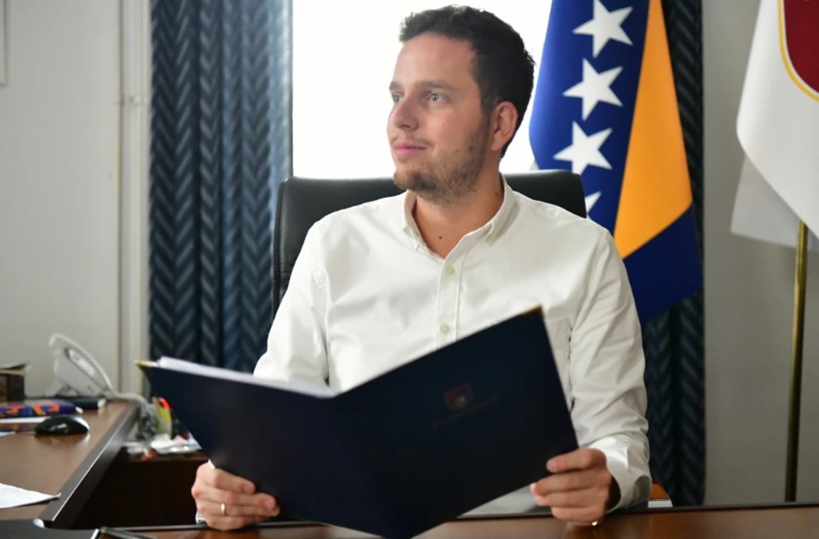 Uk tvrdi da je Vlada KS najtransparentnija: Zašto onda javnost ne može vidjeti ugovore? - slika 1