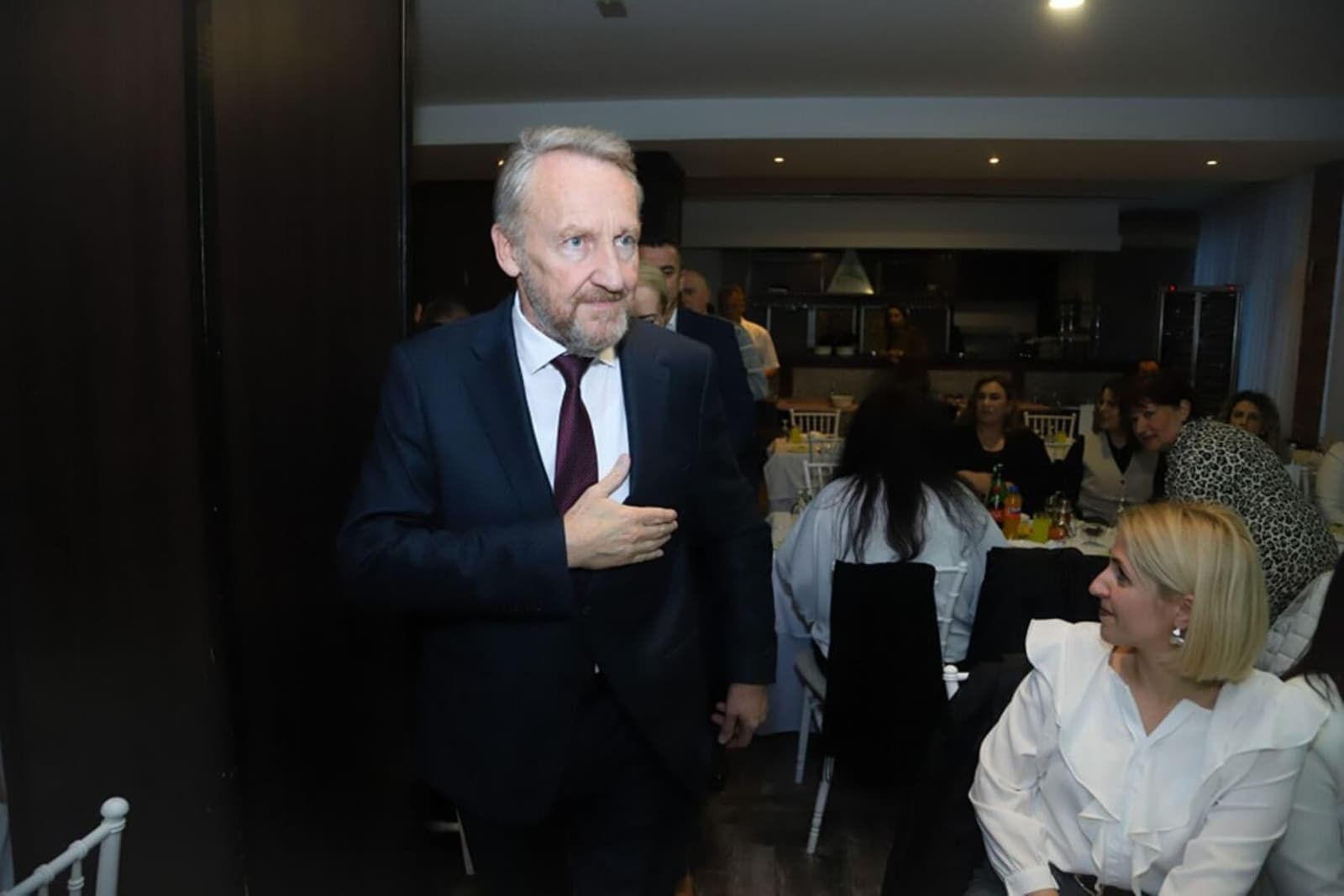 Izetbegović o kandidaturi, pritiscima i odnosima sa SAD-om - slika 1