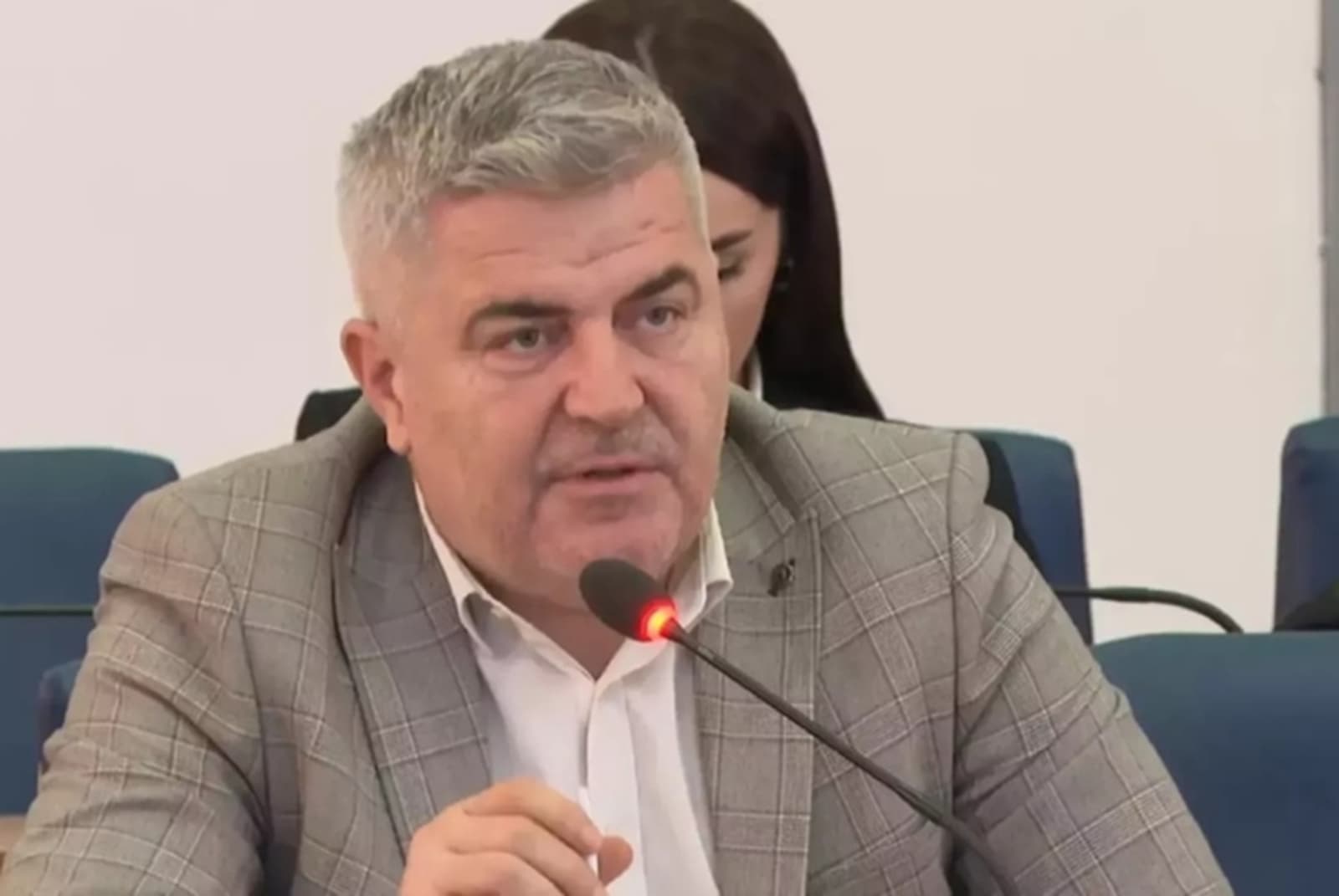 Šaljić: Dok je bio u pritvoru, Nešić je glumio pokajnika, a čim je izašao, ponovo raspiruje mržnju - slika 1