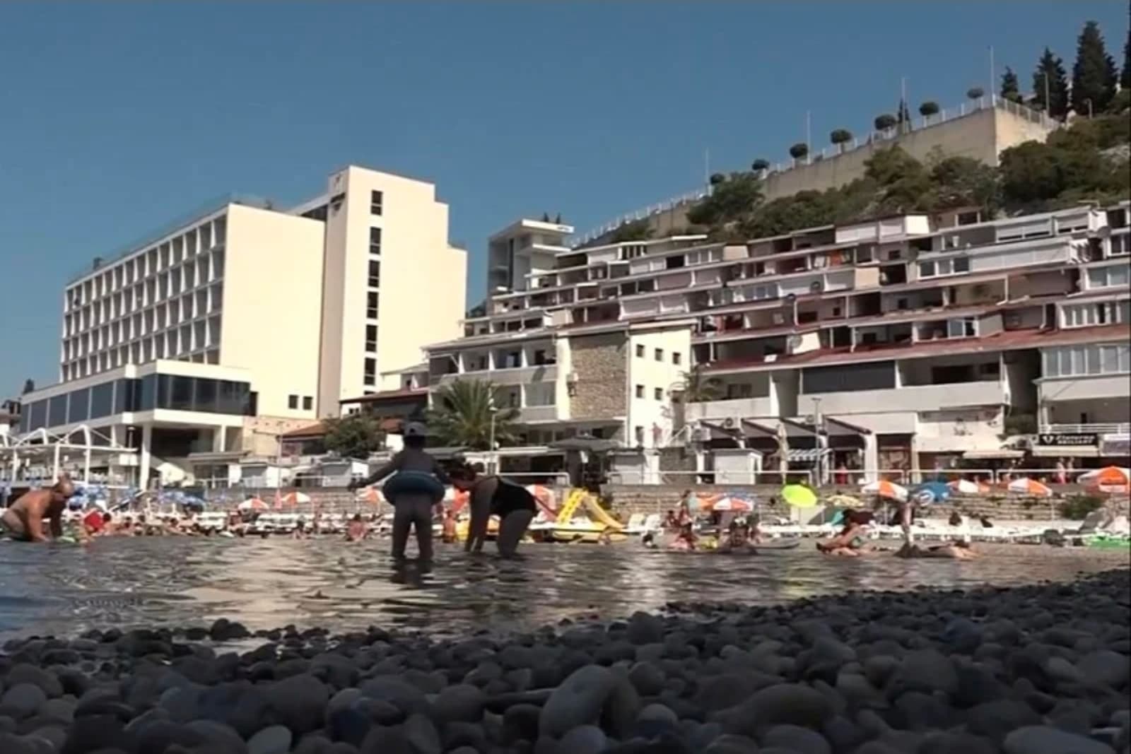 Više od polovine turista u Neumu su stranci - slika 1