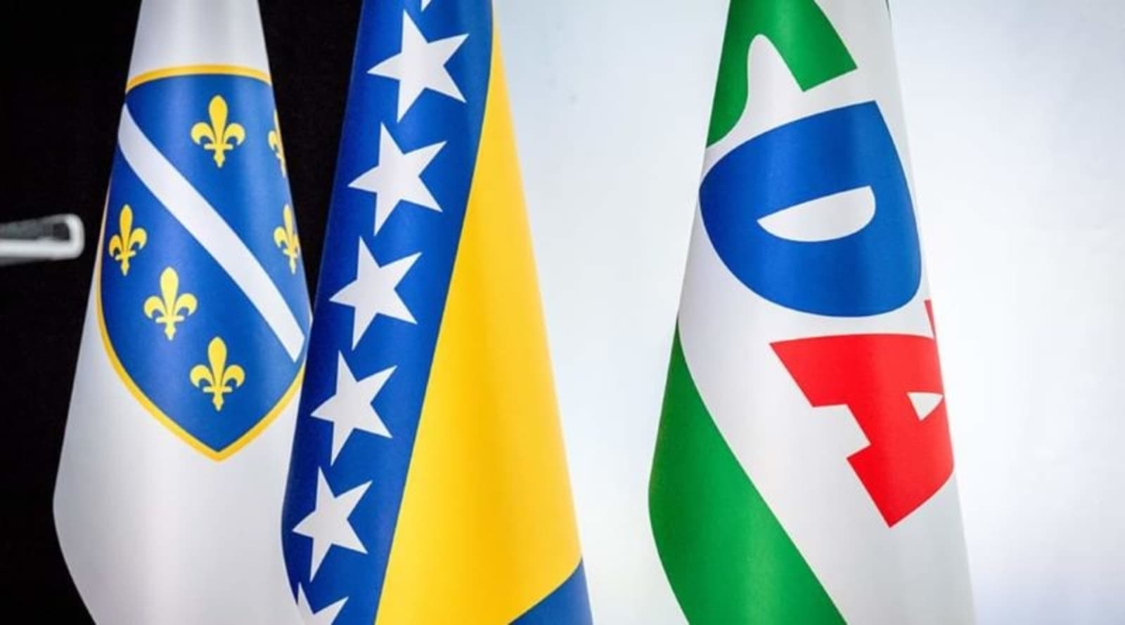 SDA: Bećirović diplomatsku mrežu BiH pretvara u vlastiti predizborni štab - slika 1