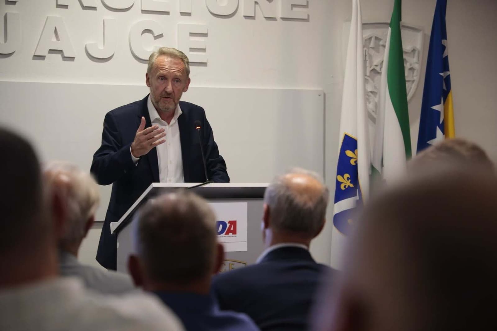 Izetbegović: Situacija u BiH je najneizvjesnija od Dejtona - slika 1
