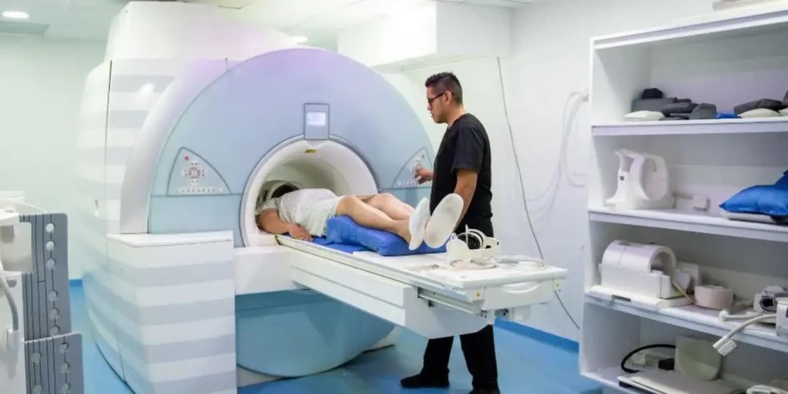 Osiguranici u KS na pregled čekaju duže od 90 dana: Dijagnostiku mogu obaviti i kod privatnika o trošku ZZO-a - slika 1