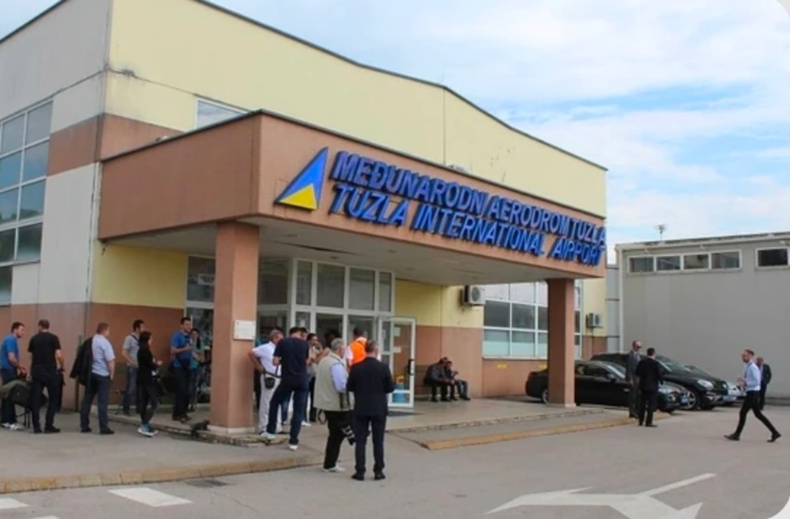 Aerodrom Tuzla blizu rekorda: U avgustu gotovo 52.000 putnika - slika 1
