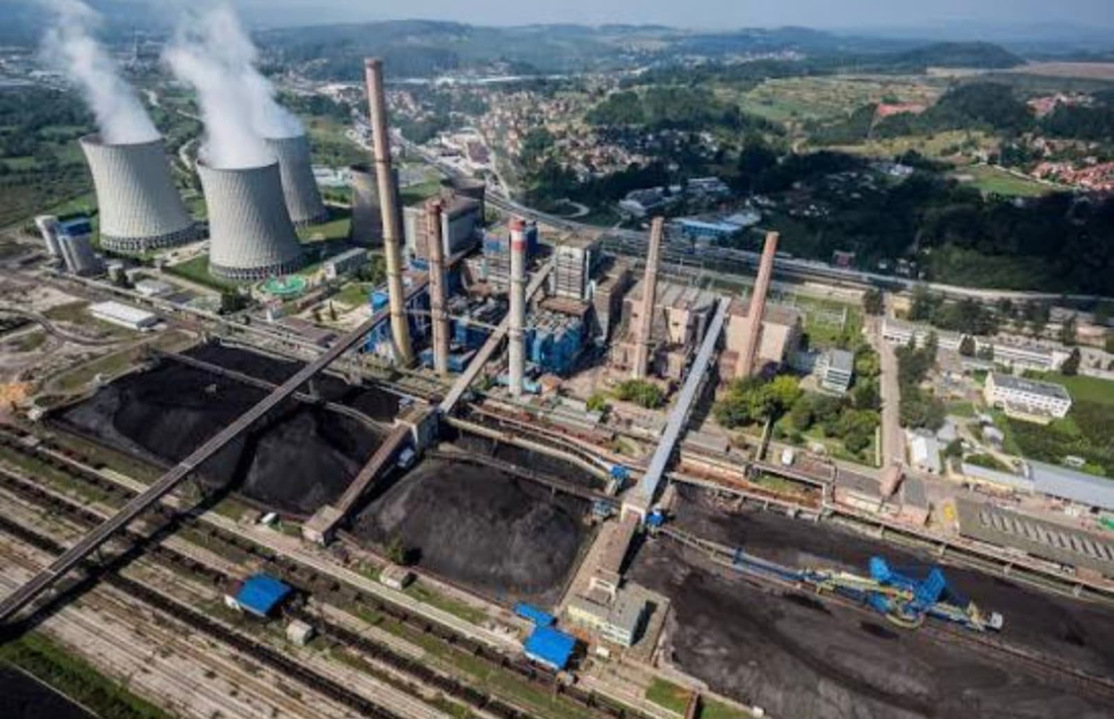 Povećana emisija prašine na Bloku 4 TE Tuzla; Elektroprivreda BiH: Ne možemo ga isključiti jer jedini radi - slika 1