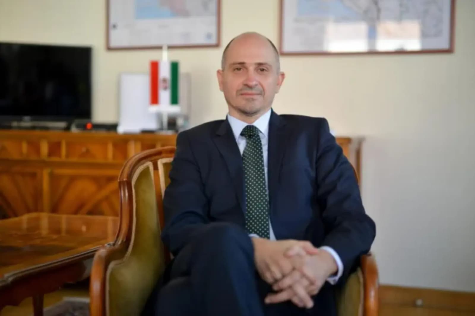 Mađari kući šalju i ambasadora u BiH - slika 1