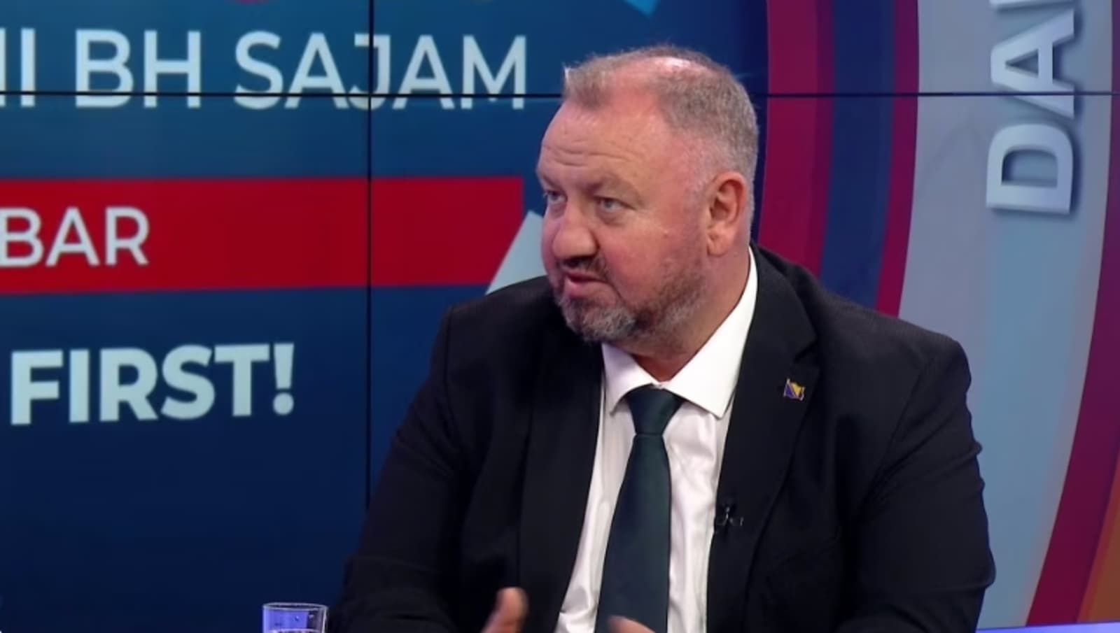 Šibonjić: Mnogi se igraju emocijama Zeničana, niko se ne bavi rješenjima - slika 1