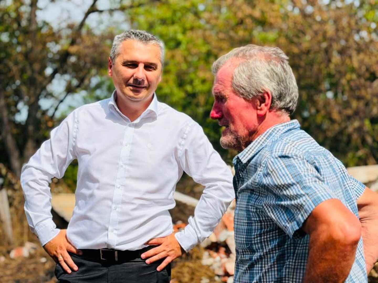 Ministar Dizdar posjetio povratnika Saida Mehmedovića nakon podmetnutog požara: “Nećemo dozvoliti da ostane sam” - slika 1